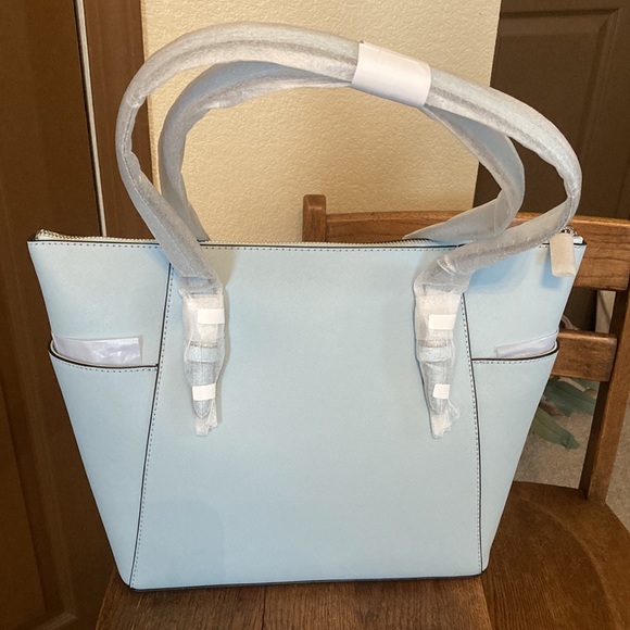 NWT Michael Kors Charlotte Large Zip Shoulder Tote Saffiano Leather Vista Blue - Picture 5 of 11